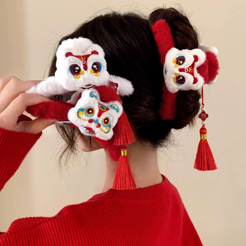 1pc Lion Dance Tassel New Year - огляд і ціна Travel Accessories Aesthetic