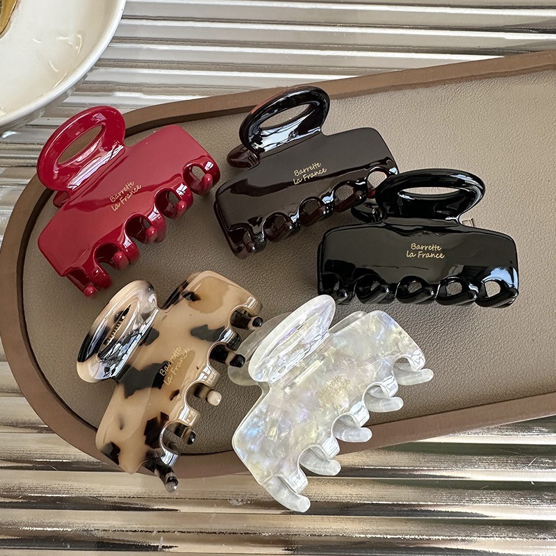 French Medium Hair Claw Clips  - огляд і ціна Travel Accessories Aesthetic