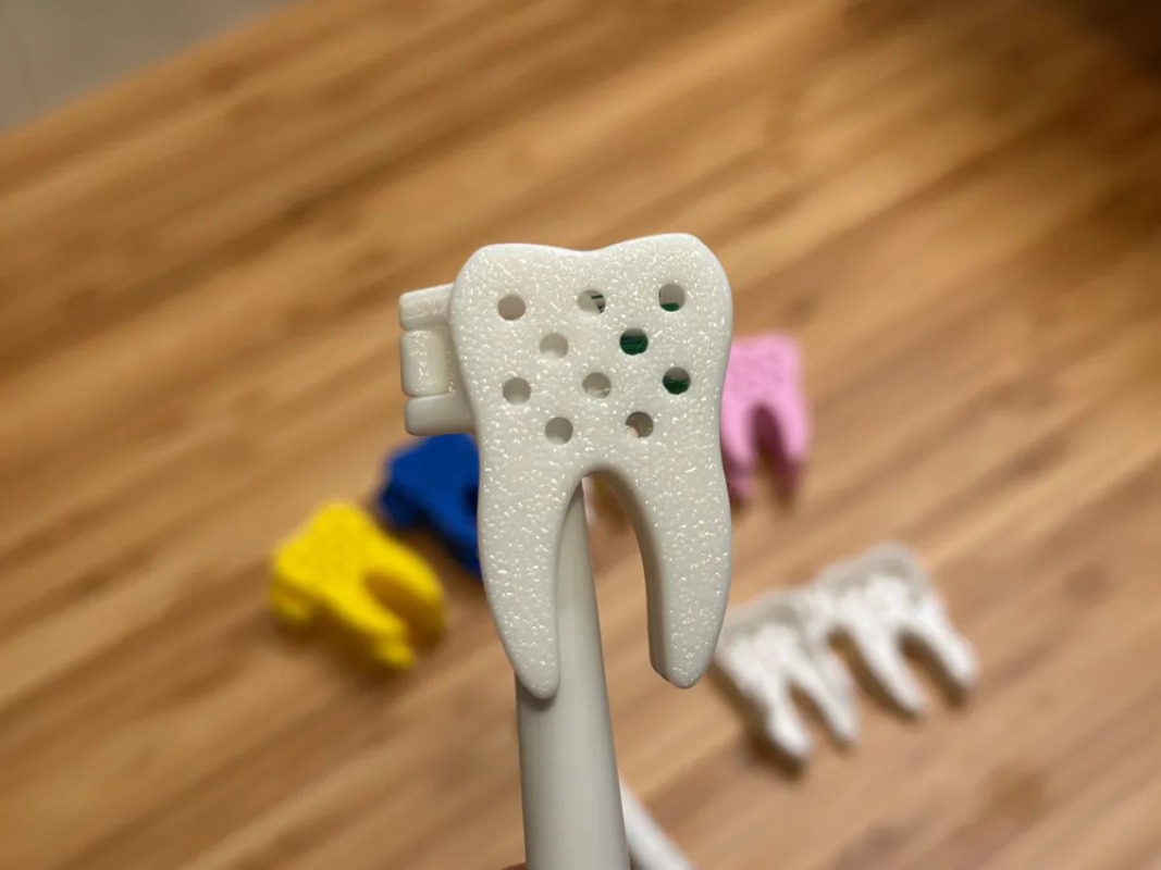 3D Printed Cute Tooth Shaped P - огляд і ціна Travel Accessories To 3D Print