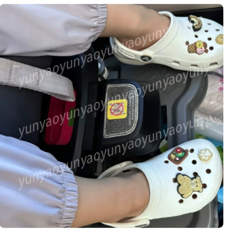 Portable Foldable Car Baby Foo - огляд і ціна Travel Accessories With Baby